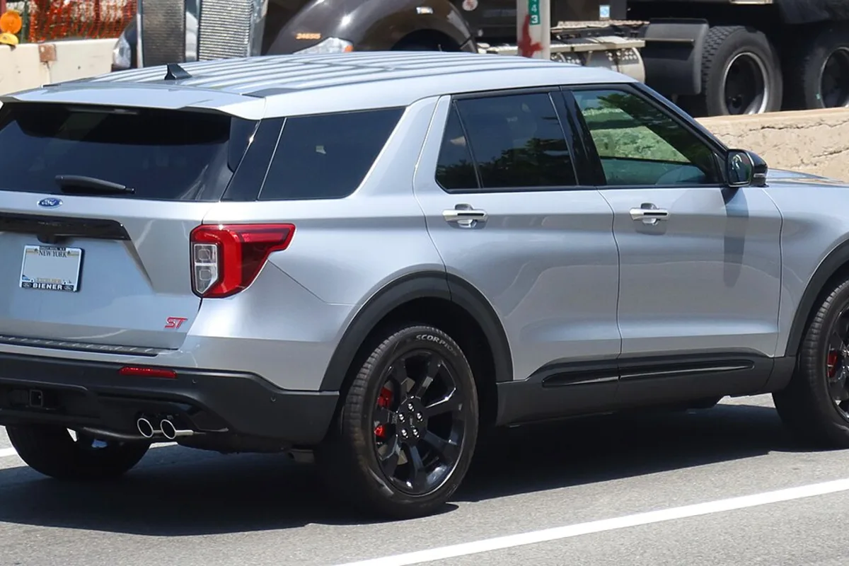 2022 ford Explorer inventory photo