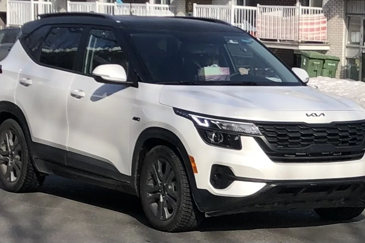 2023 kia Seltos inventory photo
